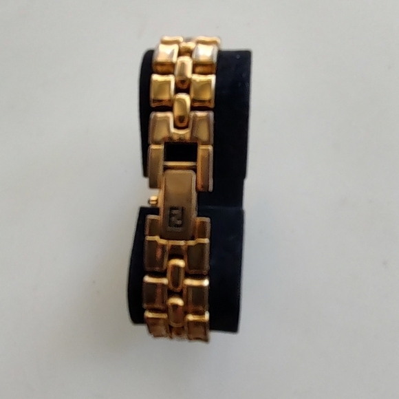 Vintage Fendi Watch - Picture 3 of 12